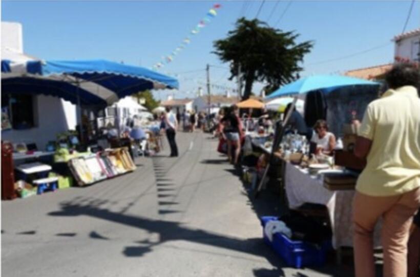 25 - Vide grenier Cadouère