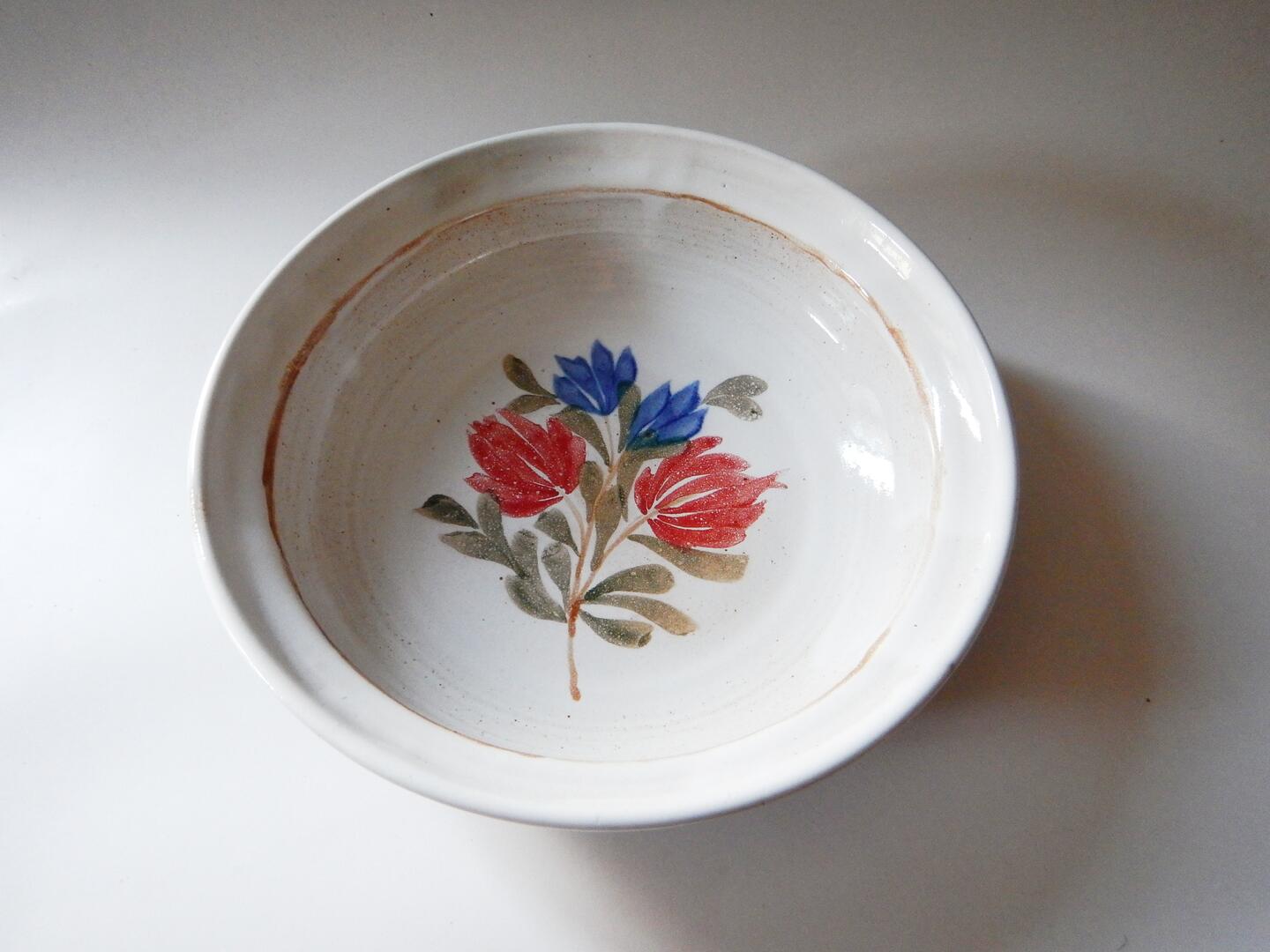 Céramique de Lucie Becuwe inspirée par les Céramiques anciennes de Bonnétable