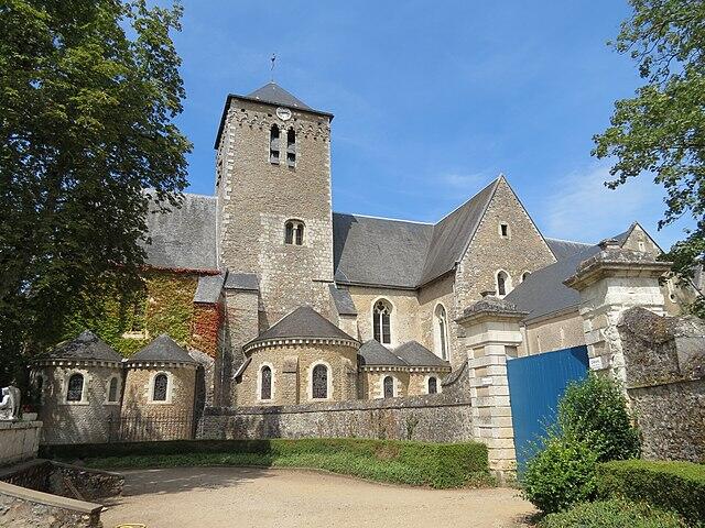 Abbaye-Saint-Pierre-de-Solesmes-2