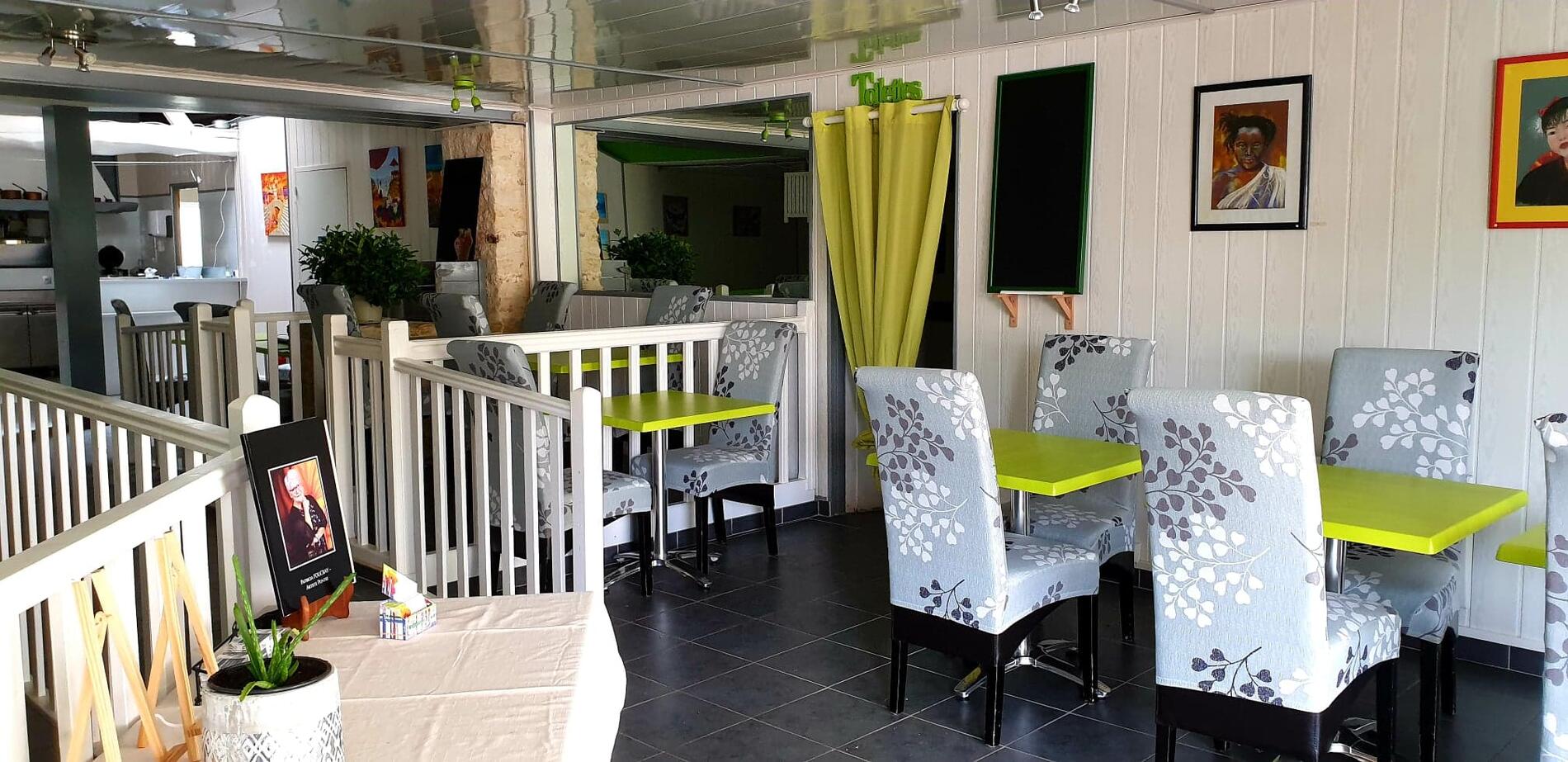 Du-Cote-des-Saveurs-Lucon - salle-Restaurant