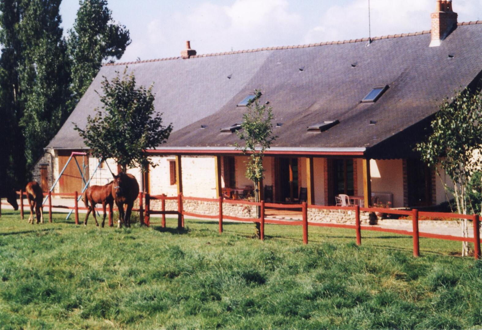 HLO-le-bas-saint-sulpice