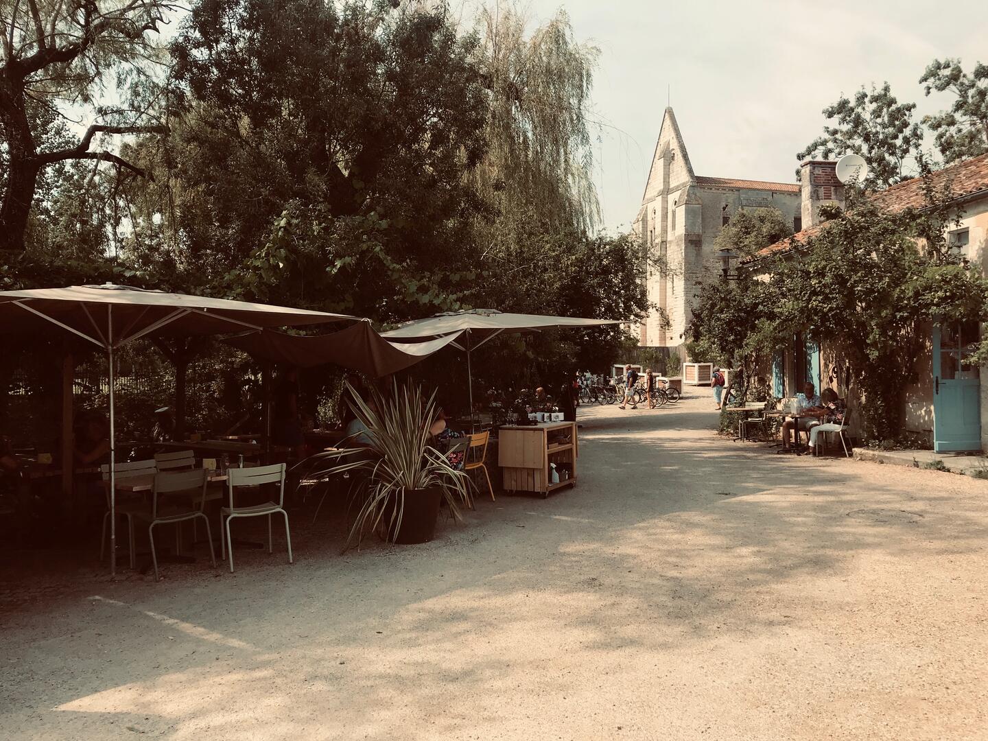 maillezais,marais poitevin,puy du fou,coulon,la rochelle,les sables d'olonnes,