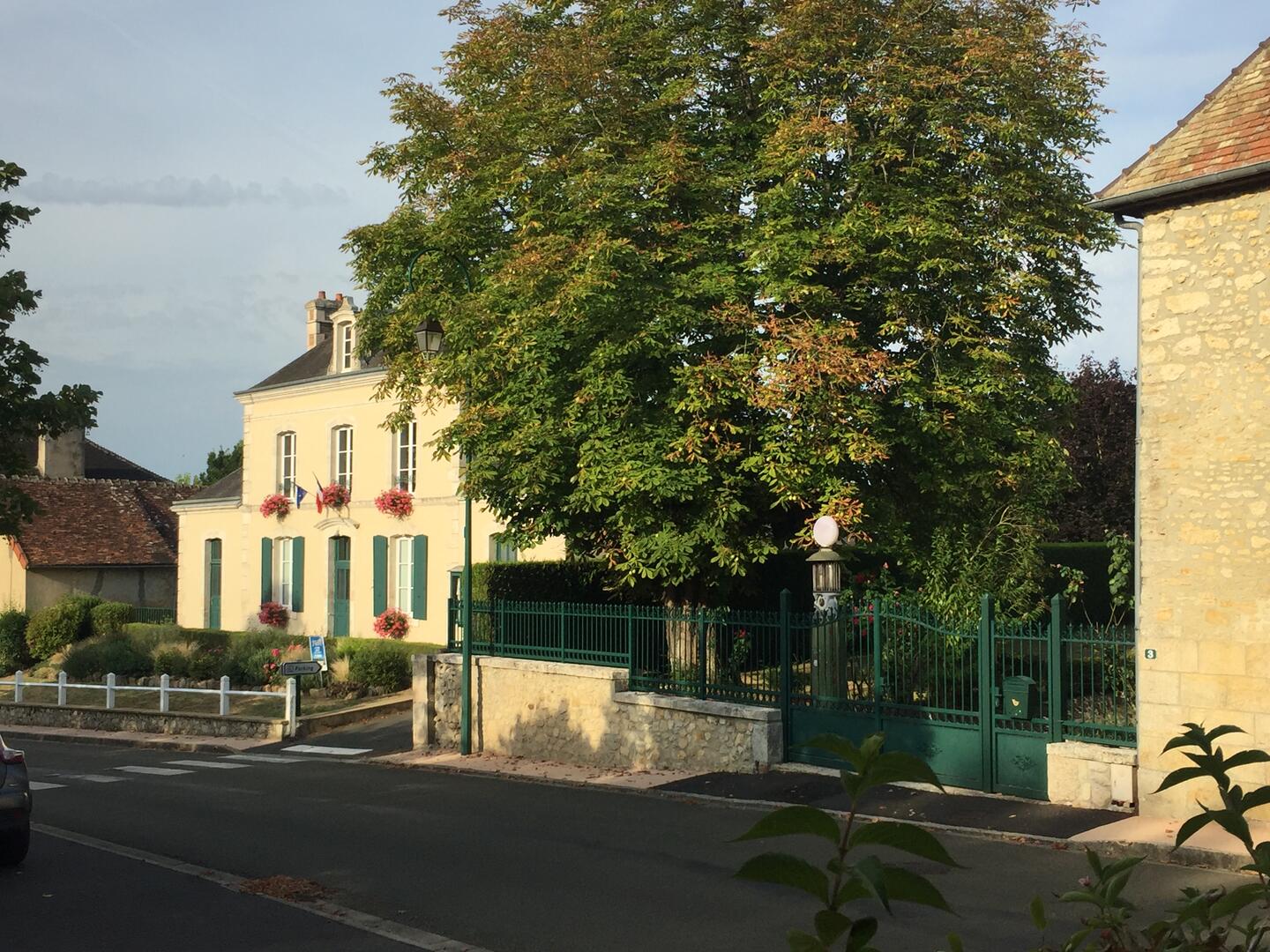 Mairie Saint Pierre des Ormes