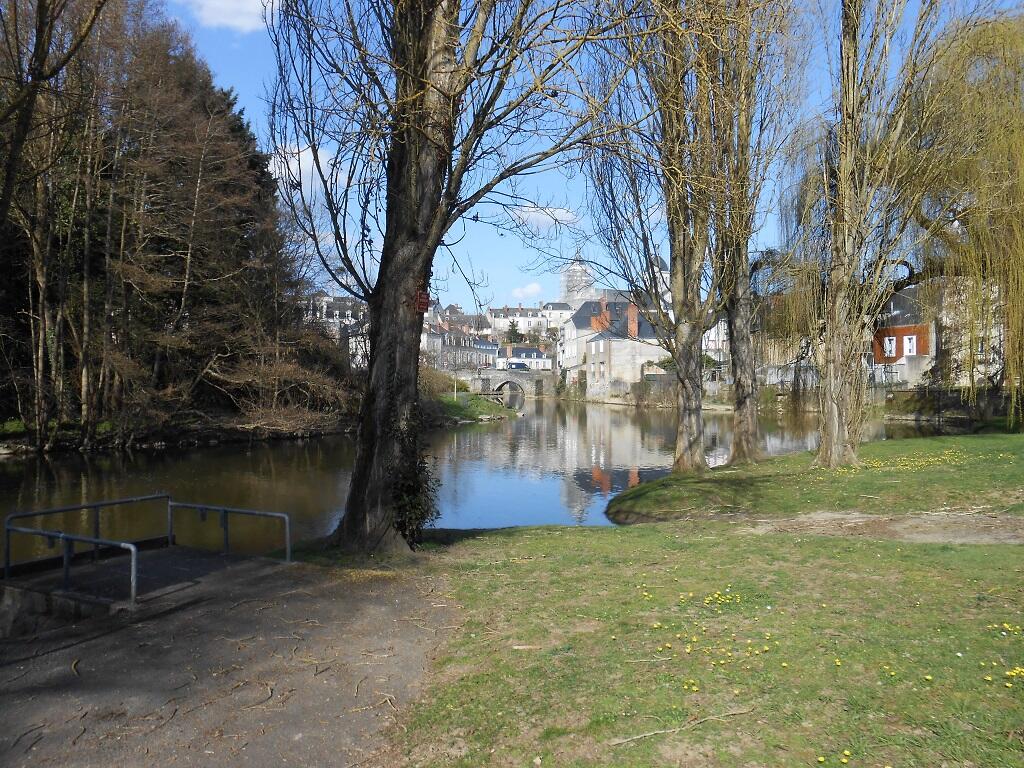 aire-du-moulin-sous-la-tour-segré-49-accam-photo4