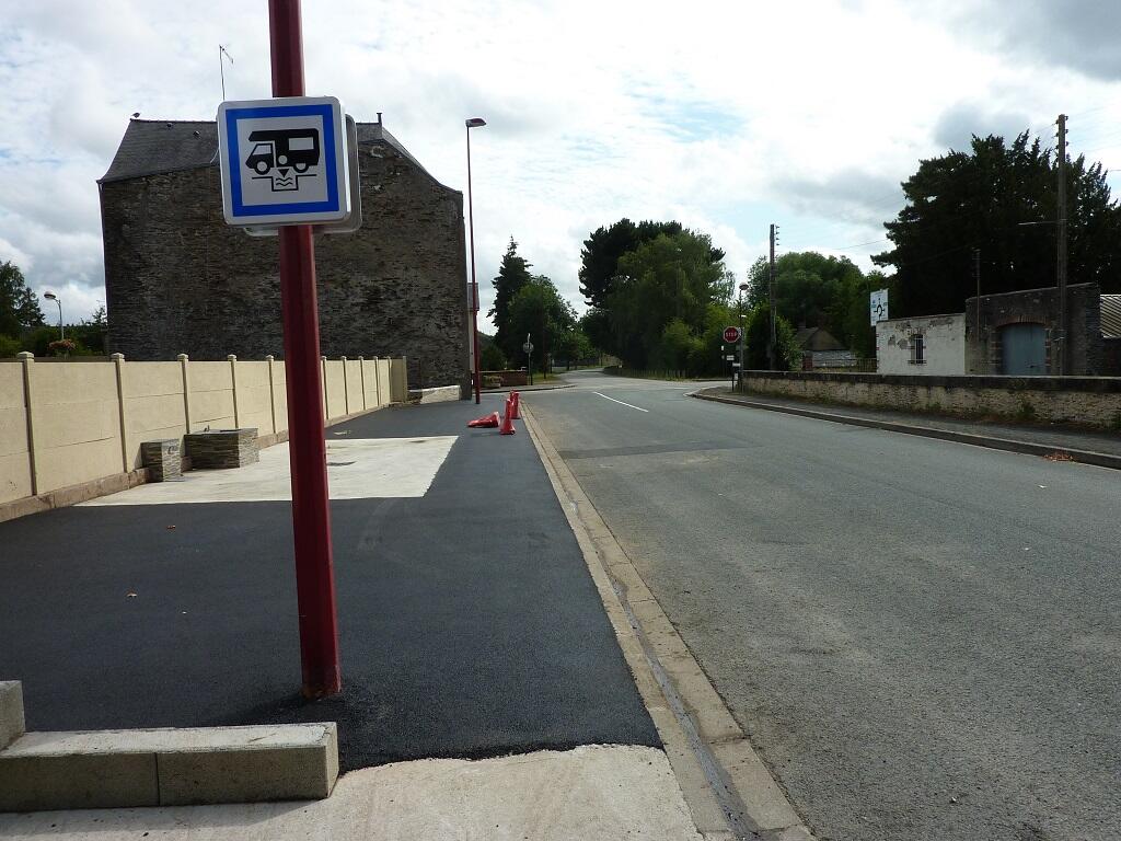 aire-de-la-gare-de-cande-cande-49-accam