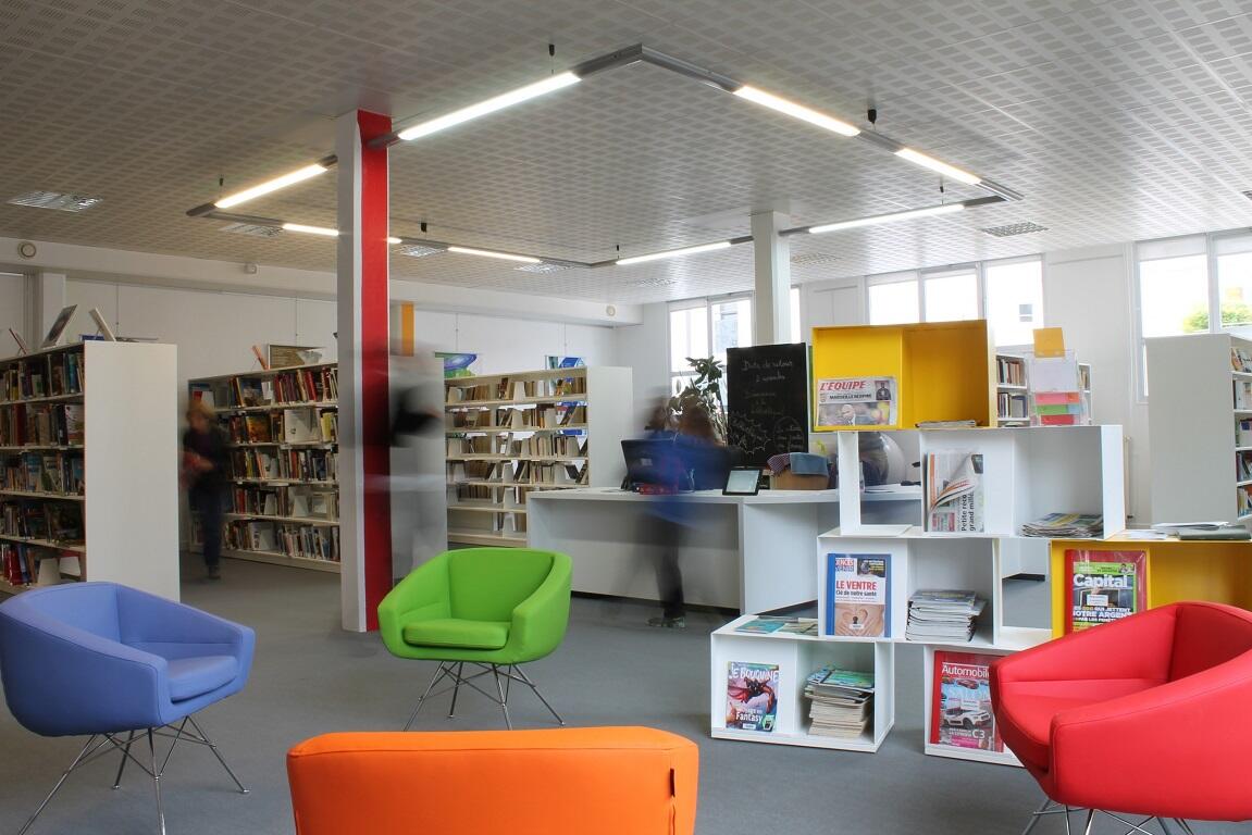 bibliotheque-la-virgule-machecoul-saint-meme-44-loi-1