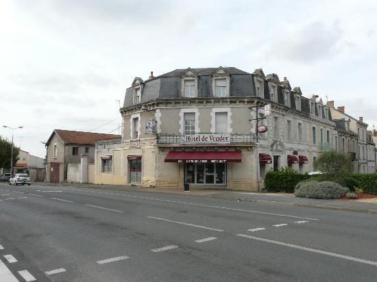 hotel-de-vendee-fontenay-le-comte