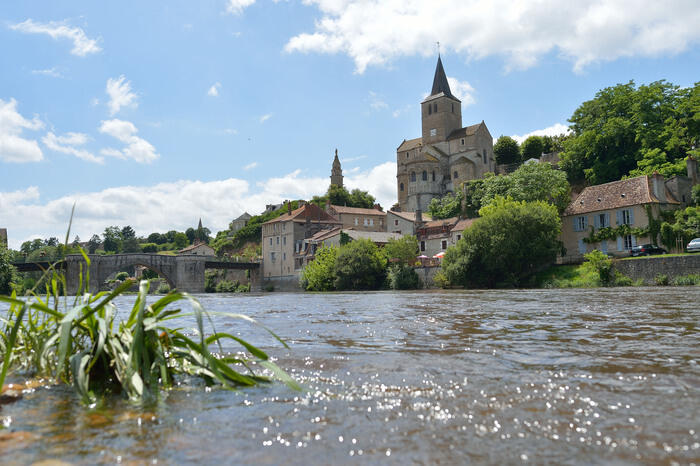 Balade patrimoine Au fil du temps, Montmorillon et sa rivière_1