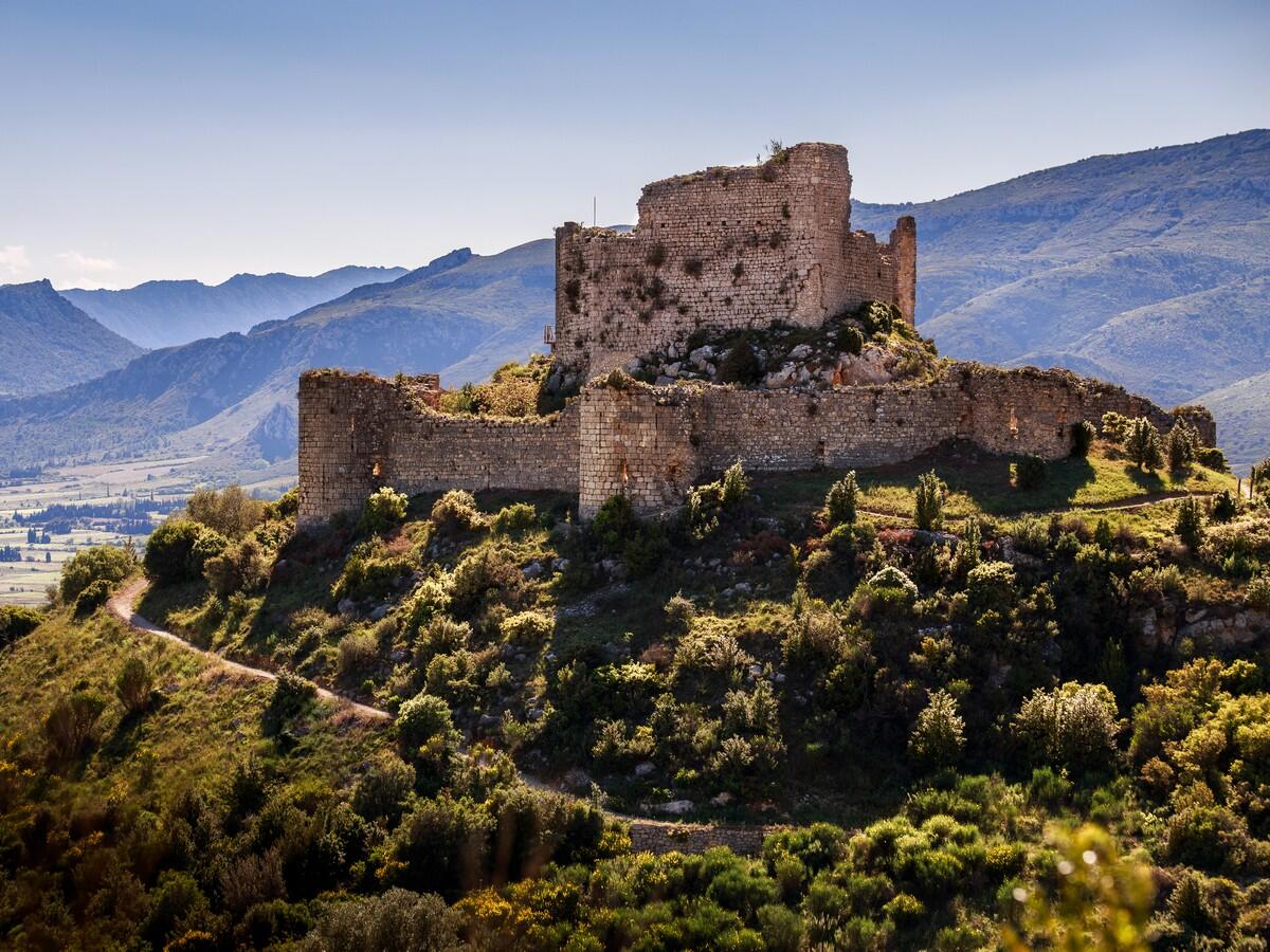 CHATEAU D'AGUILAR