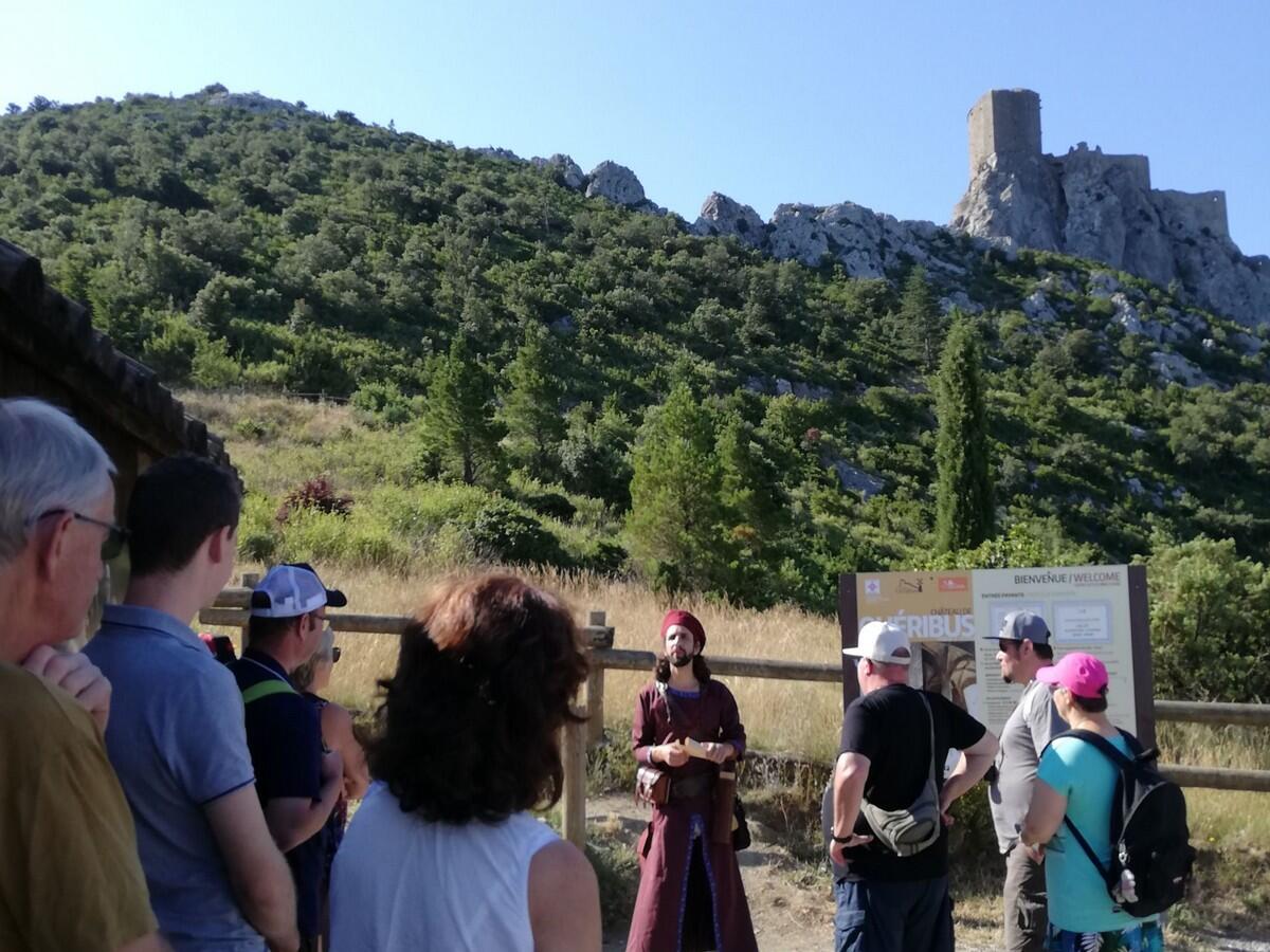 VISITE QUERIBUS