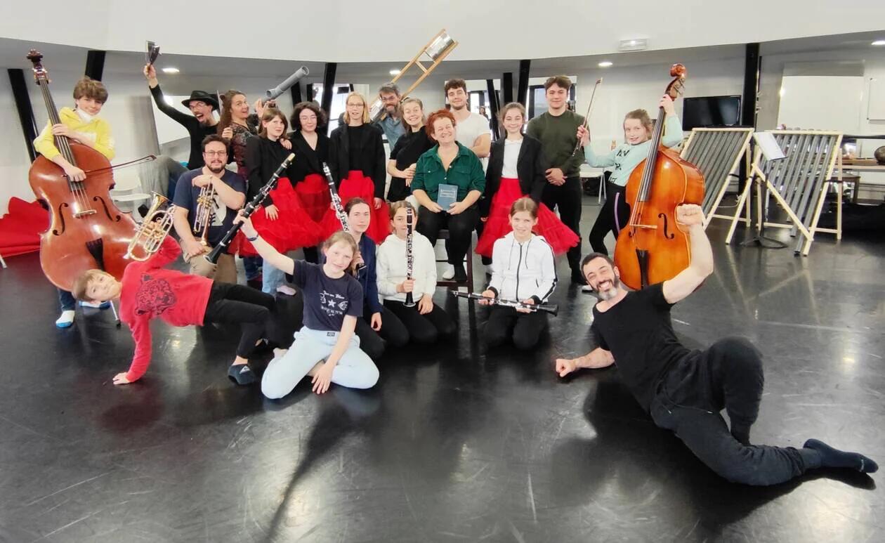 Troupe du Théâtre de la jeune Plume