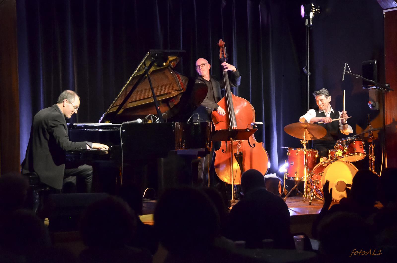 Antoine Hervier Trio