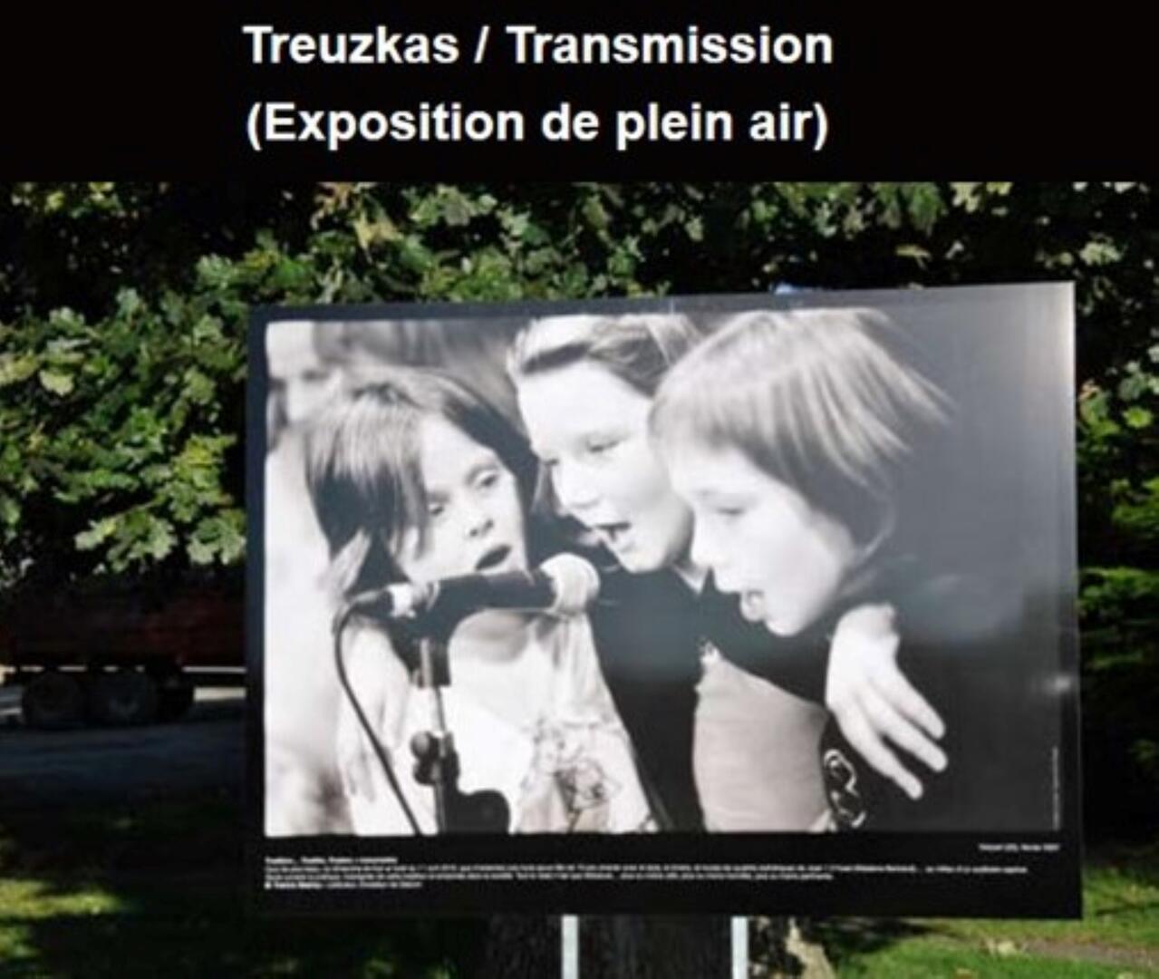 Expo_extérieure_Plougras_Treuzkas