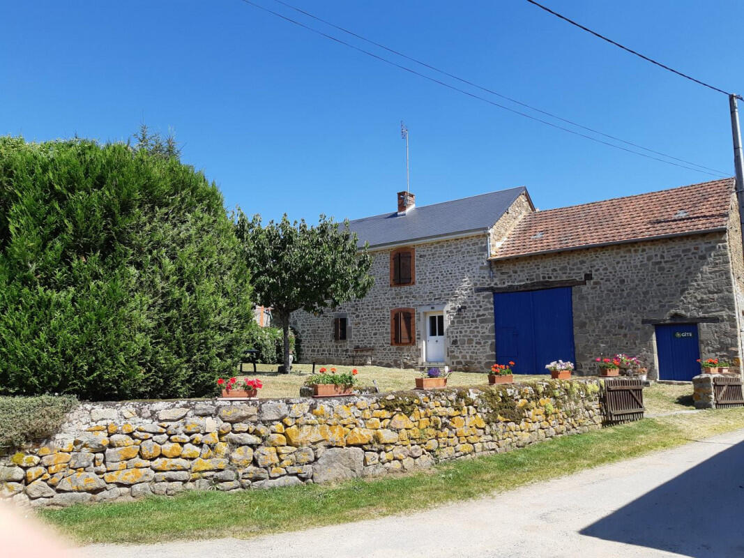 LE CLOS GIRAUD