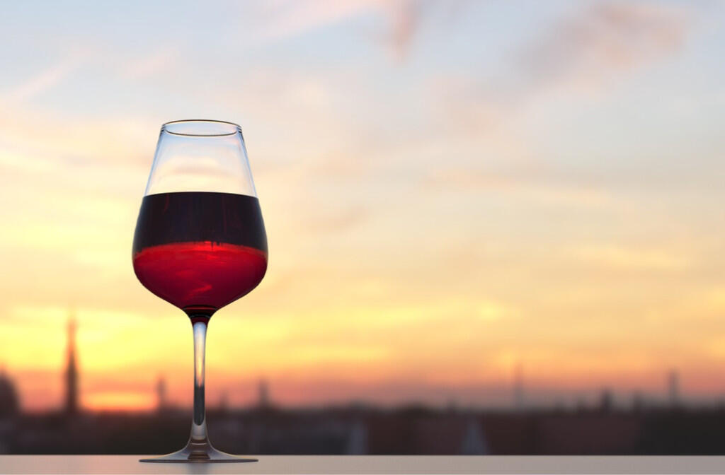 wine-g19a347acb_1280(1)