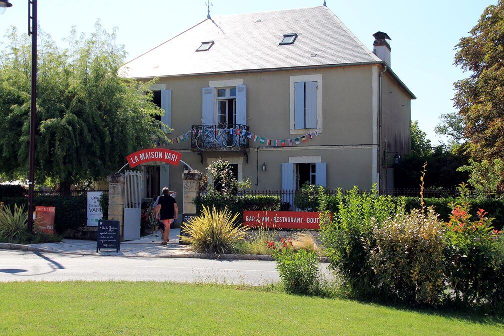 Autour de Monbazillac_ Château et Maison Vari (18)_2