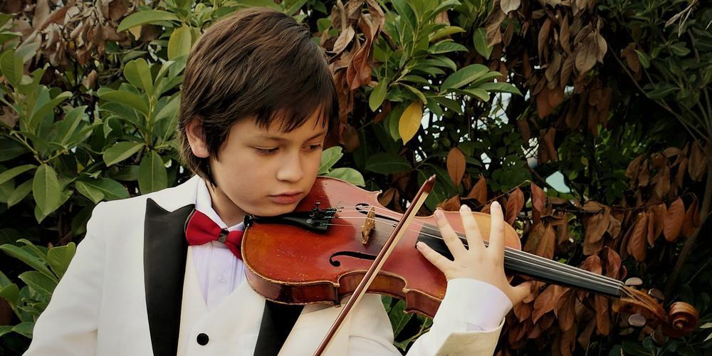 Concert du jeune violoniste Manoé Grandvuinet.