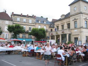 Le Bugue - Marché gourmand