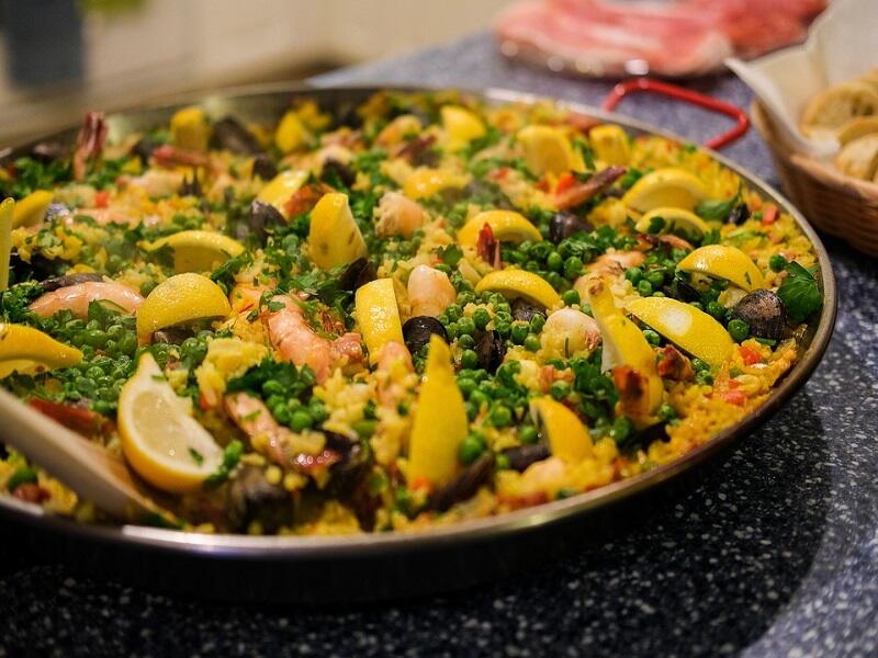 domme-paella geante 14 juillet-comite des fetes