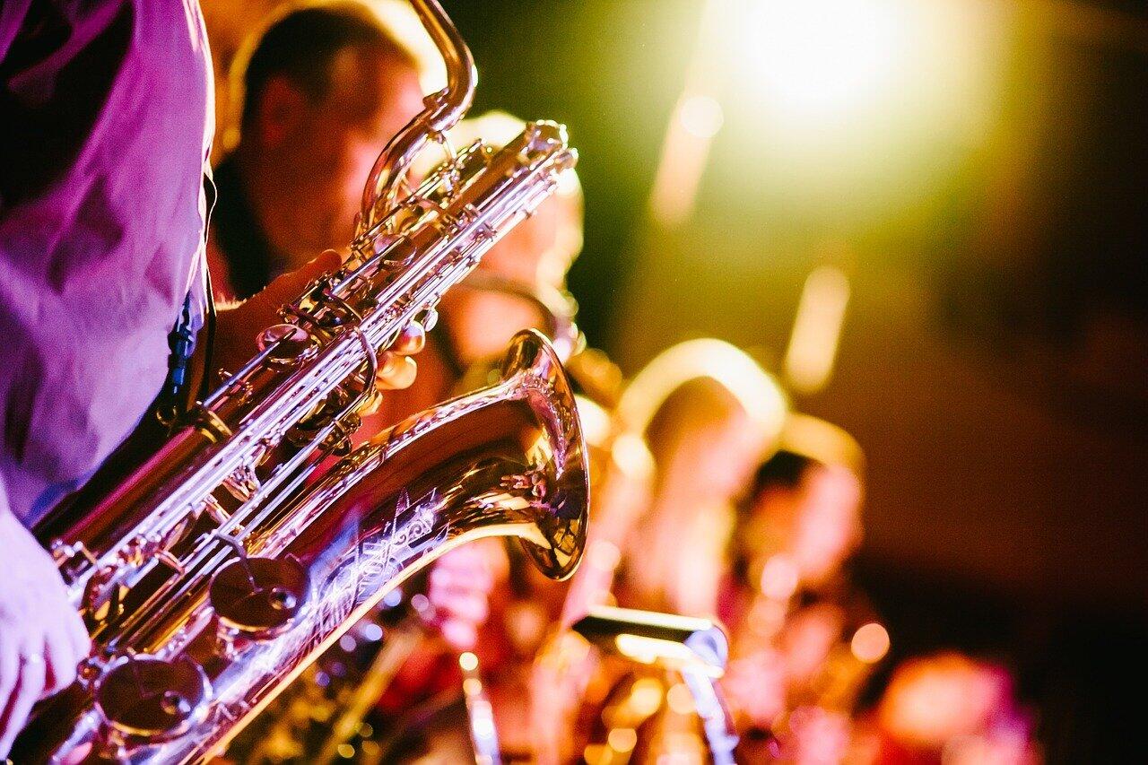 saxophones-691224_1280