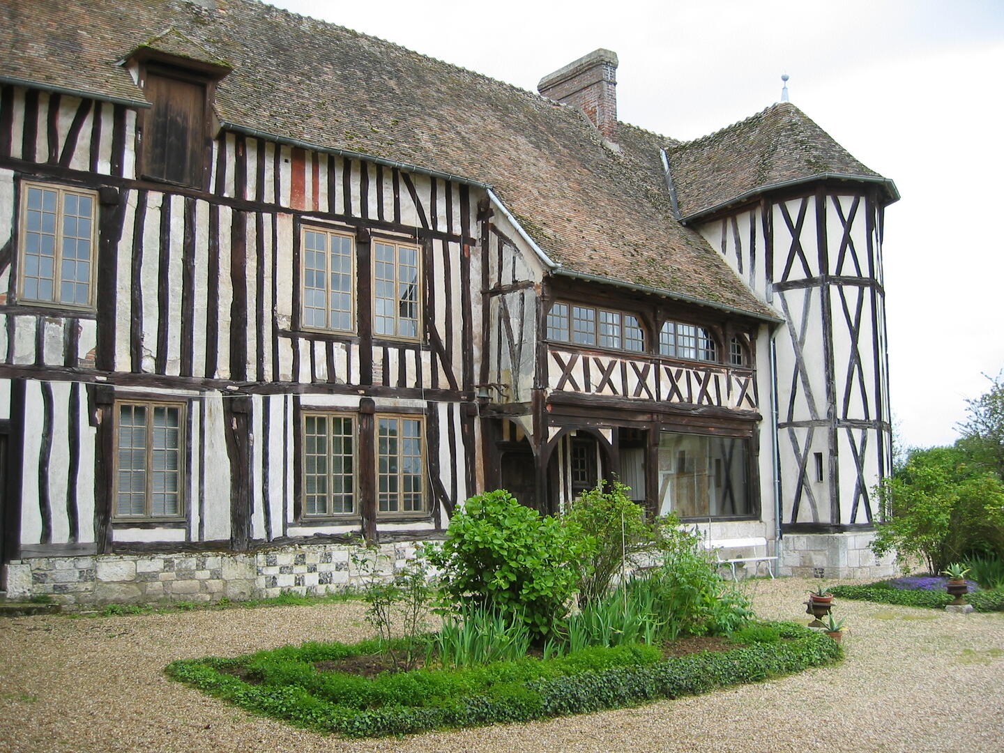 2003 - Le Mesnil-Jourdain - Manoir d'Hellenvilliers (3)