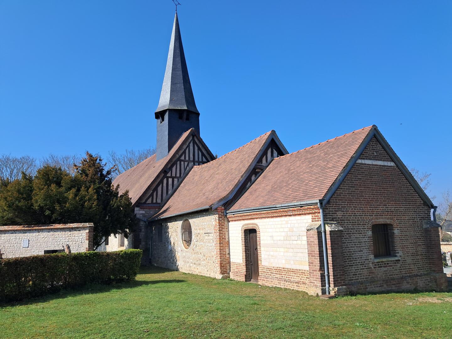 Eglise Andé 1