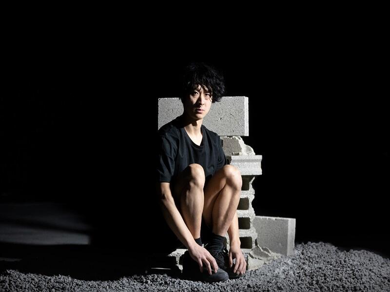 Portraits d’Erwan Ha Kyoon Larcher dans le cadre de son travail Ruine