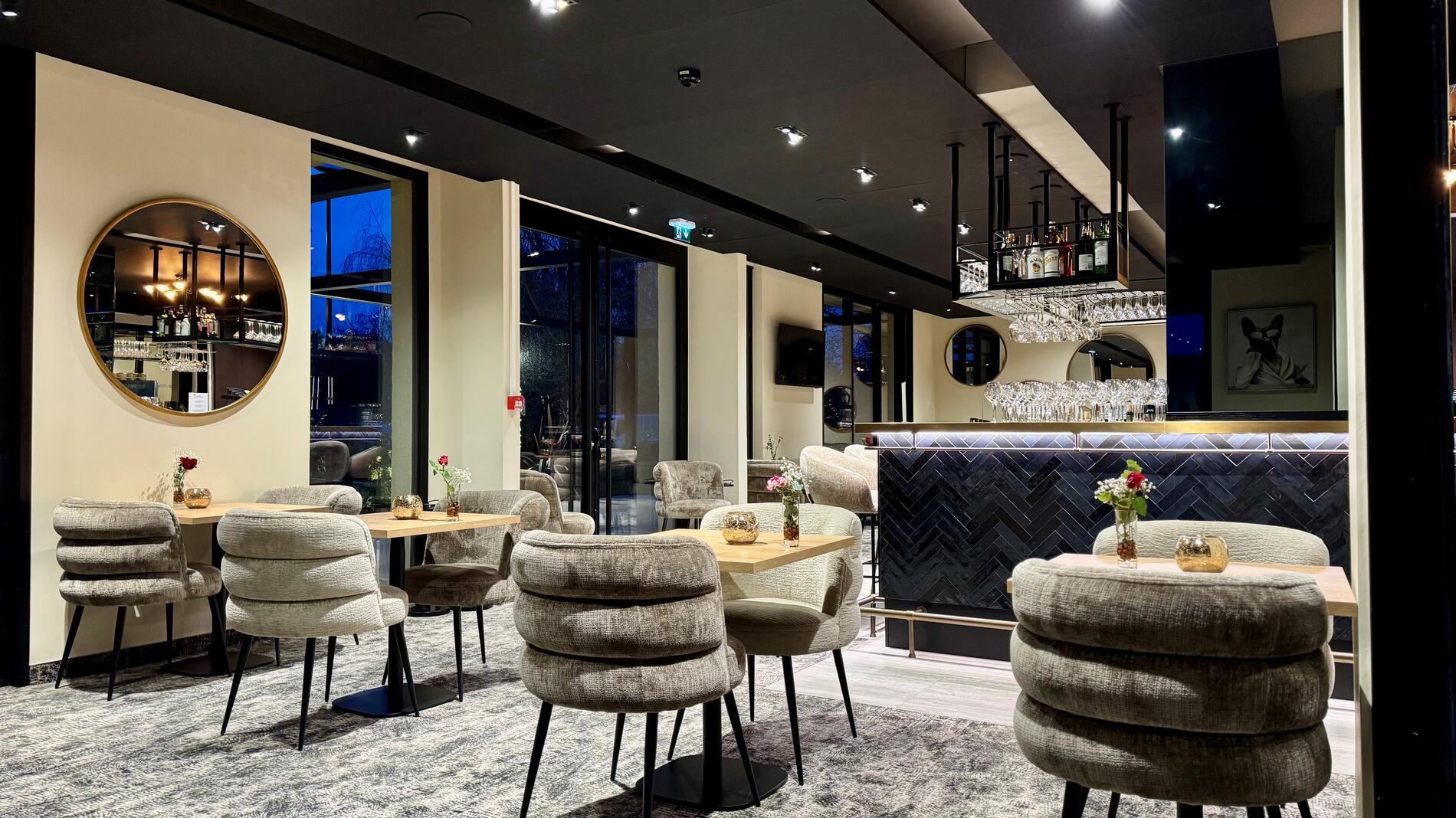 Restaurant-la table de socrate