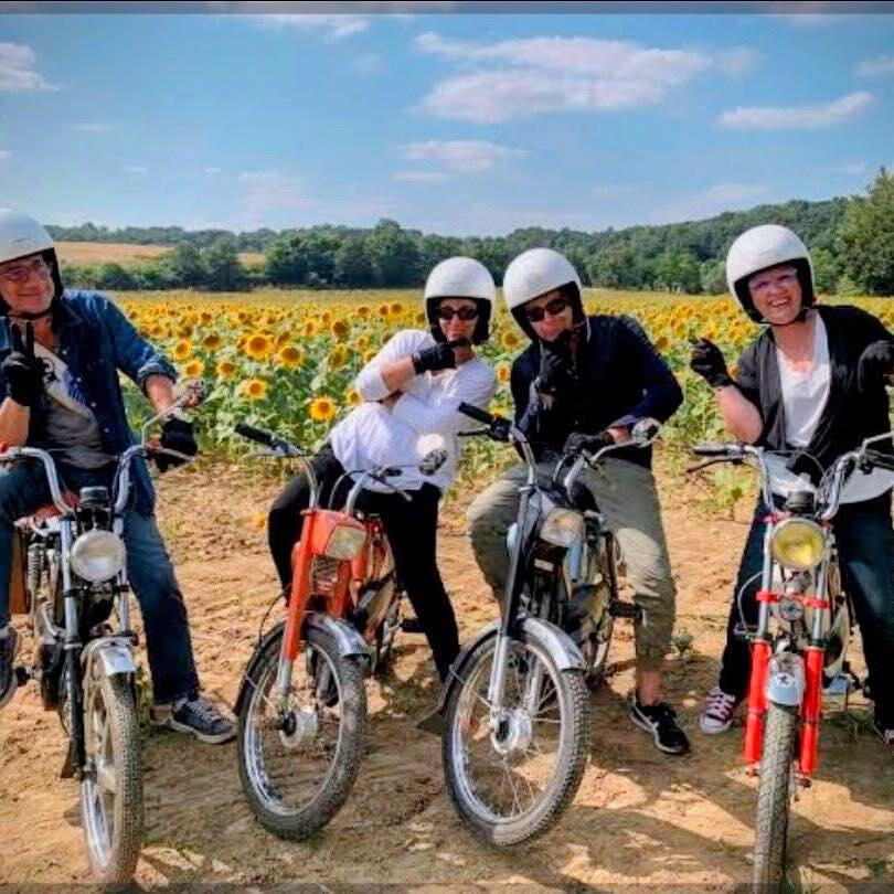 Rally Mob and Saucisse