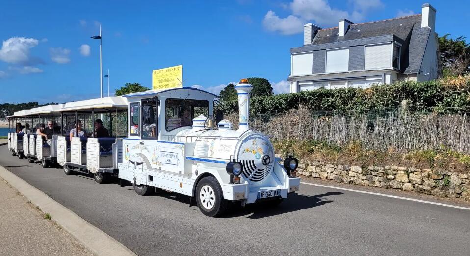 Tadam, petit train touristique de la Baie d'Audierne