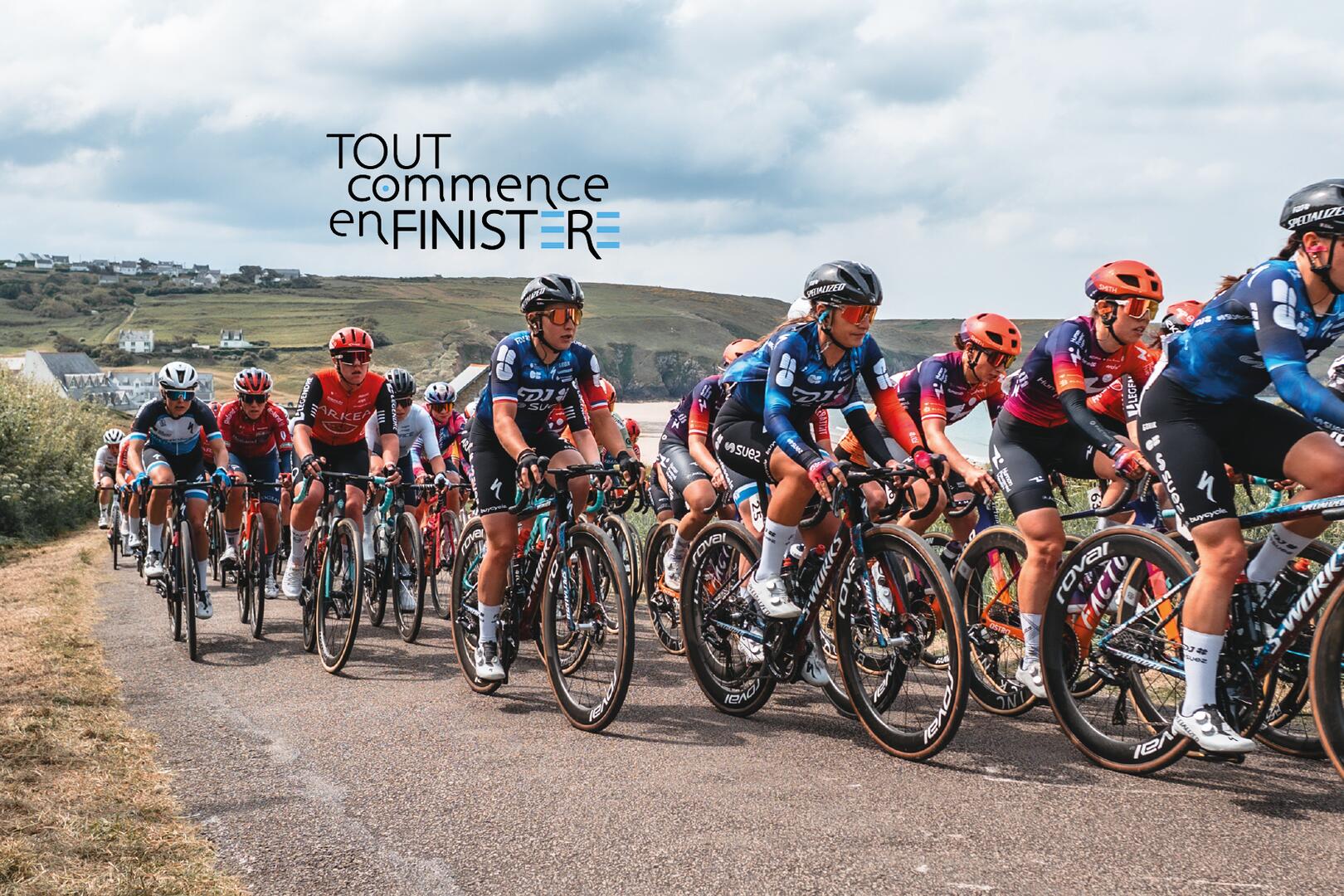 Compétition de cyclisme féminin "Tout Commençe en Finistère Ladies Classic"