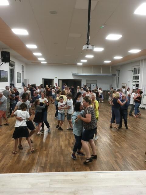 Initiation aux danses bretonnes
