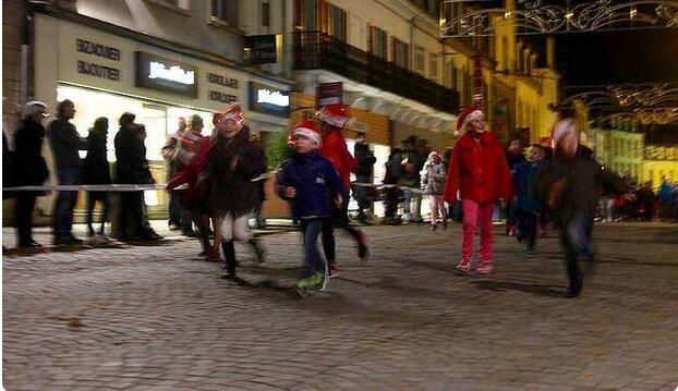 défilé enfants noel