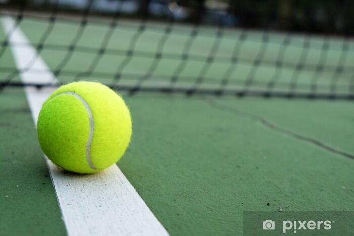 papiers-peints-balle-de-tennis-sur-le-court.jpg
