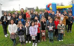 photo chasse aux oeufs kergloff 2025