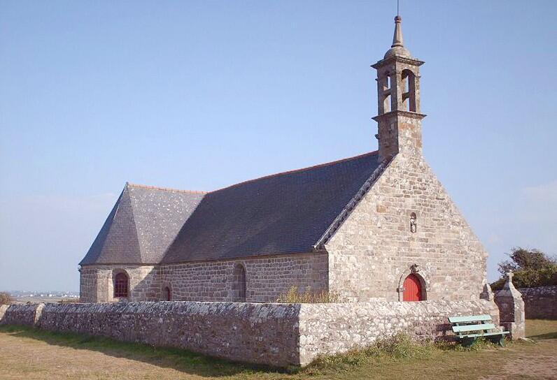 Eglise et chapelles - Plogoff