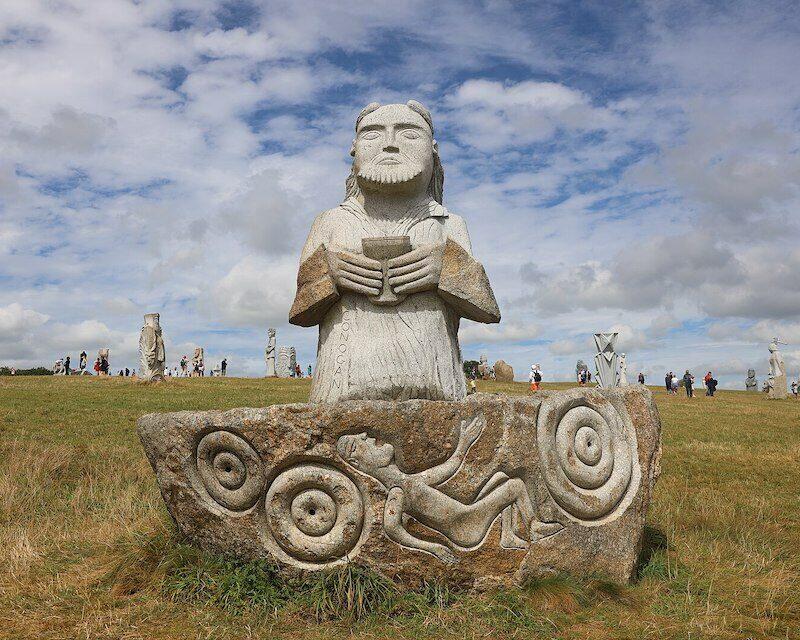 statue-saint-conogan-800x640