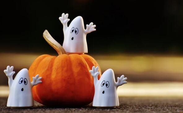 Atelier créatif Halloween Les Trois-Moutiers