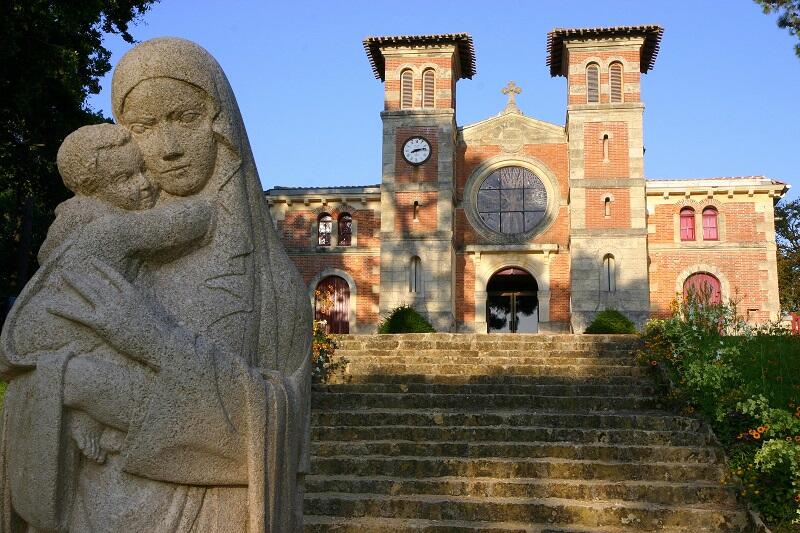 Eglise-Notre-Dame-des-Passes