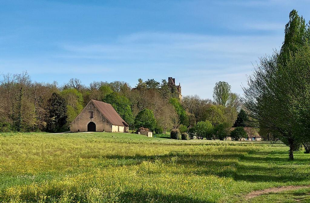 Mystères autour du château de Lanquais