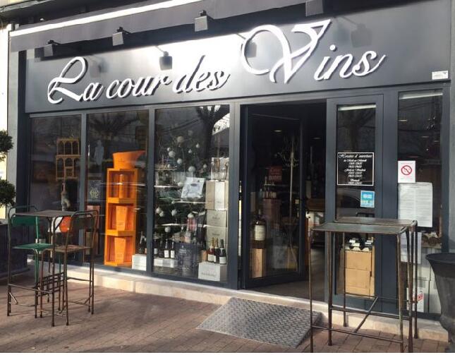 la cour des vins