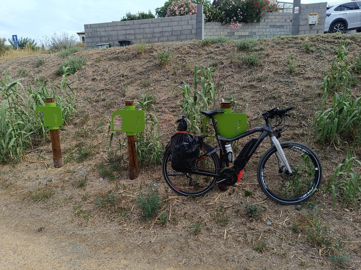 Appui cadre vélo_voie verte Camin'Arts Oeuvre Tomberaw