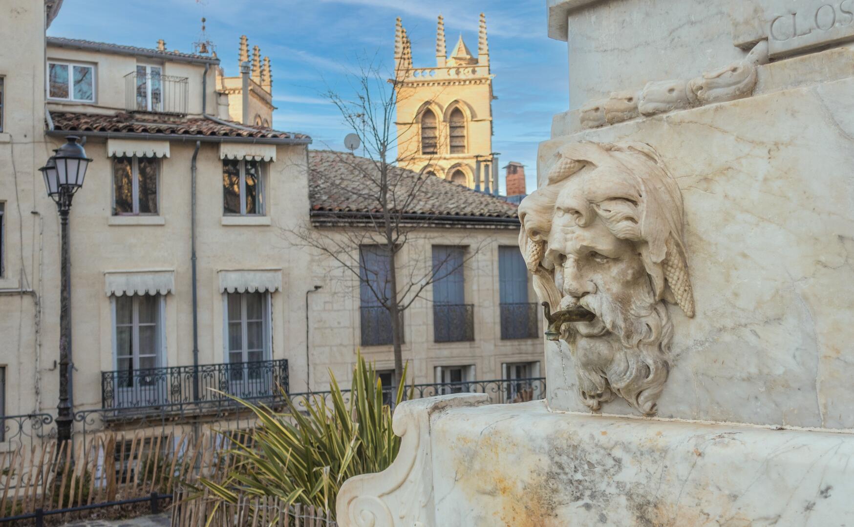 L'HISTOIRE DE L'EAU ET DES FONTAINES