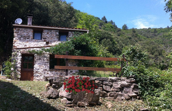 HLO- Meublé - Riols - Les chalets de Mézouilhac - le chataignier