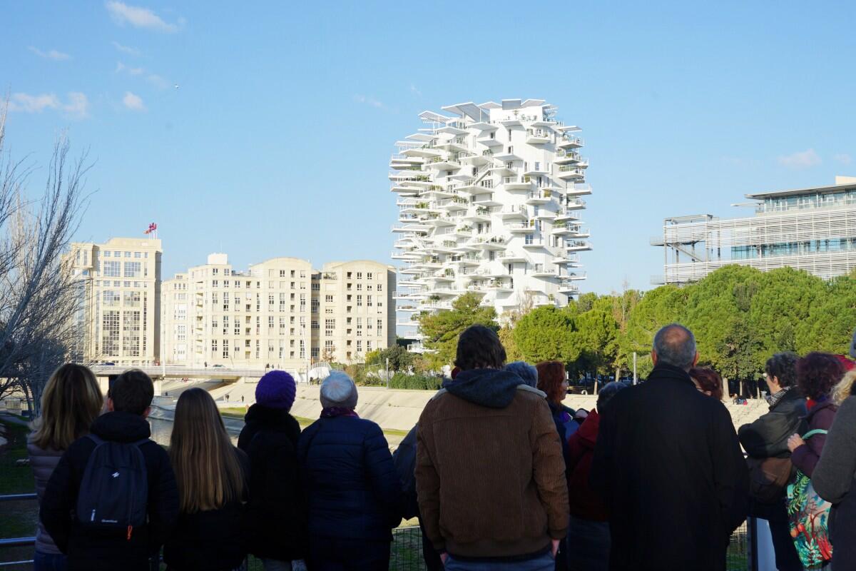 SECRETS DE TOURNAGE DANS LES QUARTIERS CONTEMPORAINS