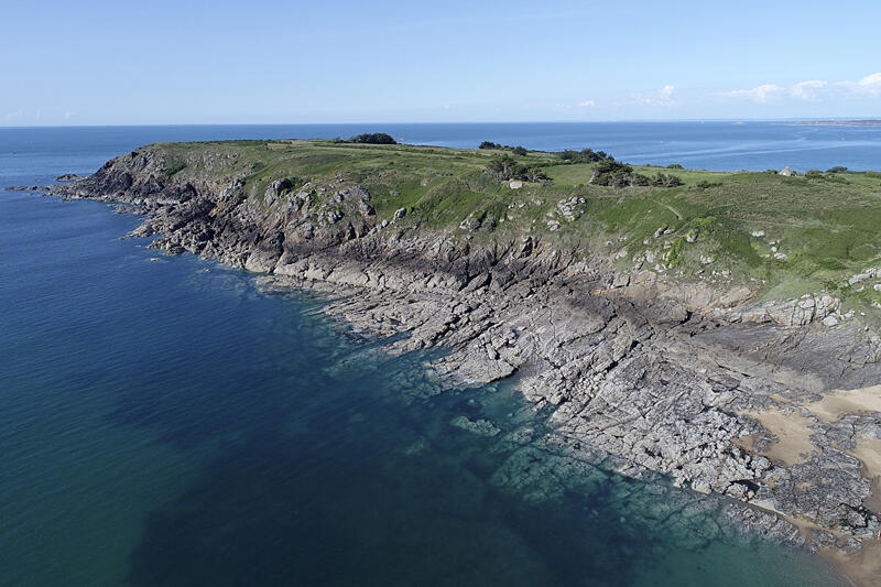 -pContin---Pointe-du-Meinga-Saint-Coulomb--1-