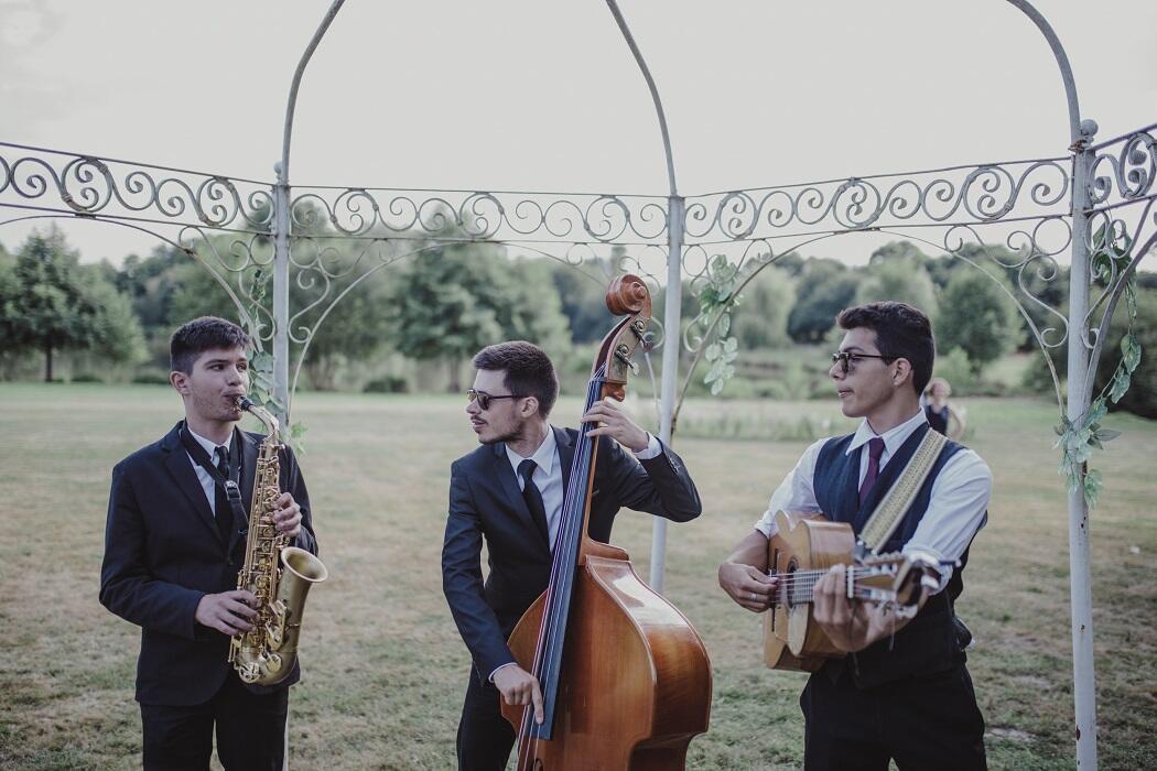 3. Trio Singing in the Rennes - Cr+®dit photo Ma+½l Tsouza