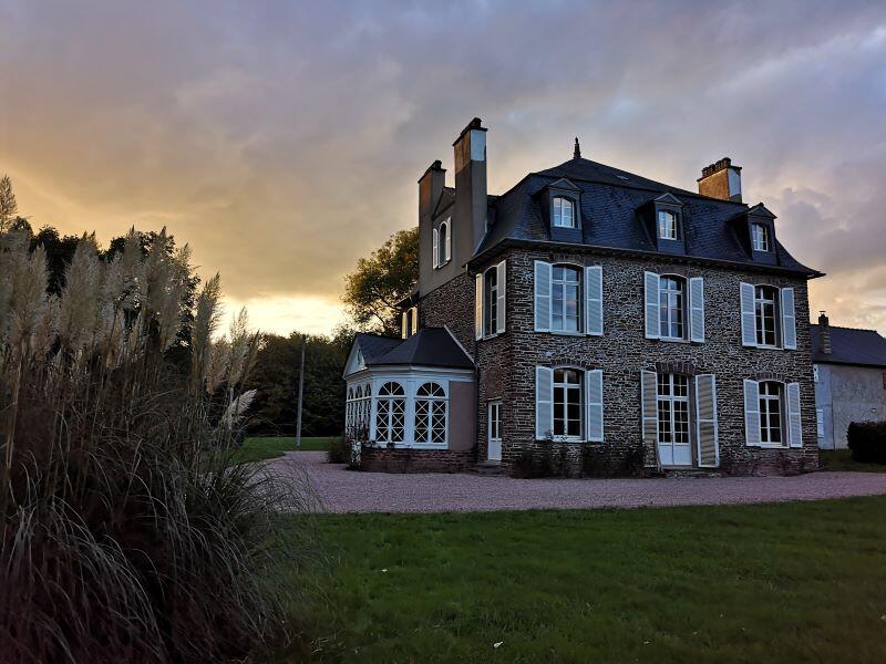 Domaine des Longrais_St Thurial_vue extérieure