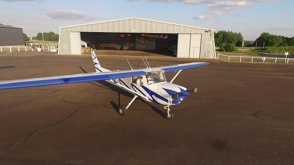 Avion école Cessna 150