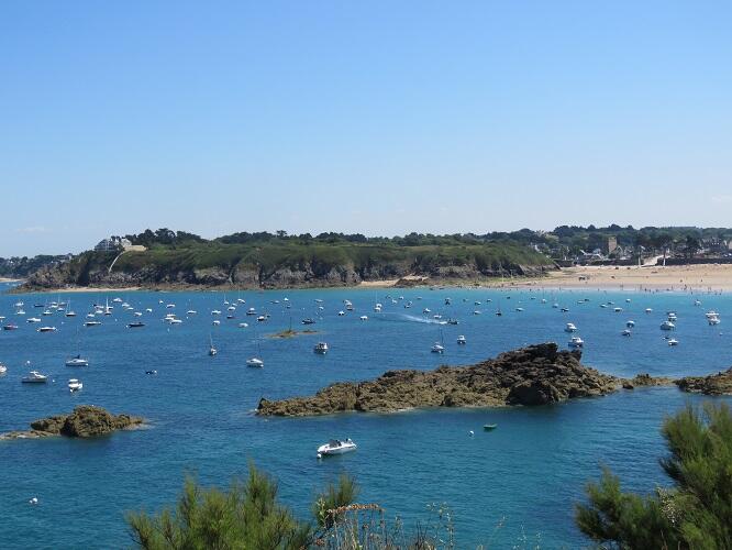 VUE DU DÉCOLLÉ